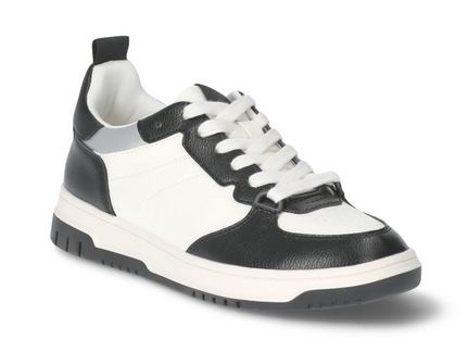 No Boundaries Women’s Lace Up Court Sneakers