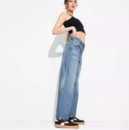 Wild Fable Women's Mid-Rise 90's Relaxed Straight Jeans
