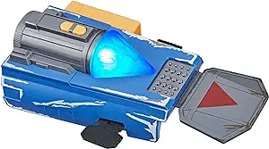 Star Wars The Mandalorian Dual Attack Gauntlet Toy