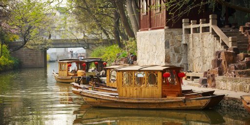 11-Night Guided Tour of China & Hong Kong w/ Roundtrip Flights