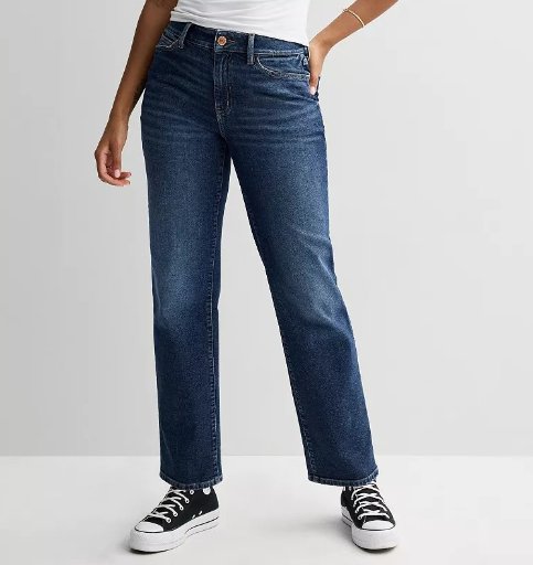 Juniors' SO High-Rise '90s Straight Jeans