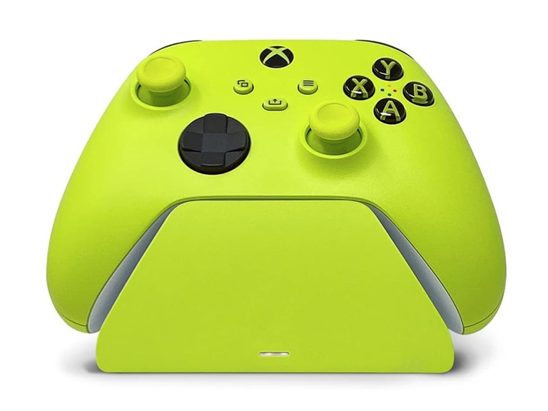 Controller Gear Xbox Pro Charging Stand