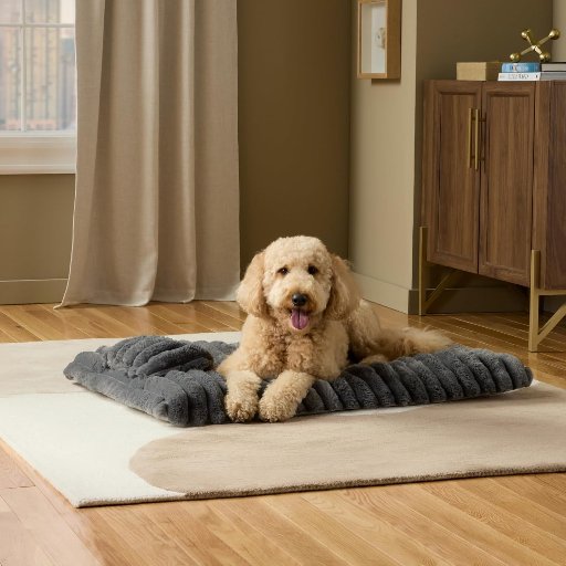 TOWN & COUNTRY LUXE CuddleTown Ribbed Bubble Stripe Pet Bed