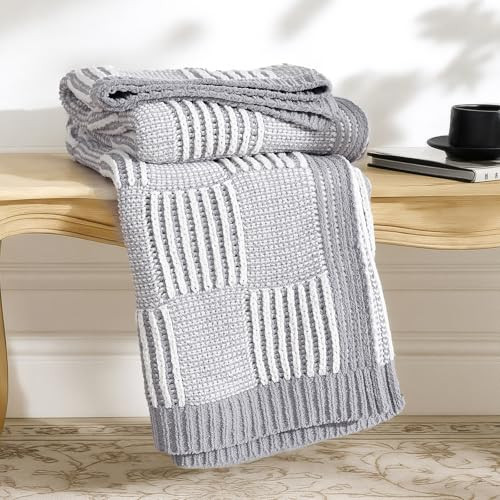 Amélie Chenille Knit Throw Blanket