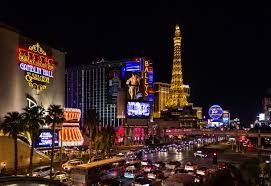 Roundtrip Des Moines to Las Vegas Airfare