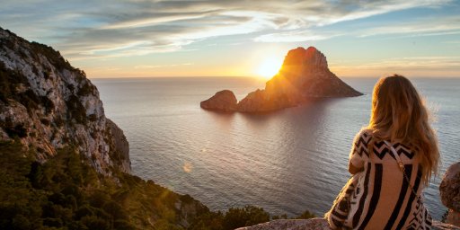 Luxury Yacht cruise: Balearic Islands & Ibiza, Barcelona Departure