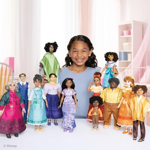 Disney Encanto Ultimate Madrigal Family Dolls Gift Set, 12 Count