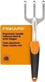Fiskars Ergo Cultivator Heavy Duty Garden Tool