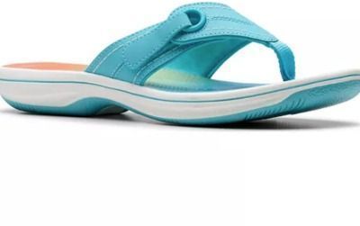 Clarks Cloudsteppers Breeze Reyna Flip-Flop Sandals